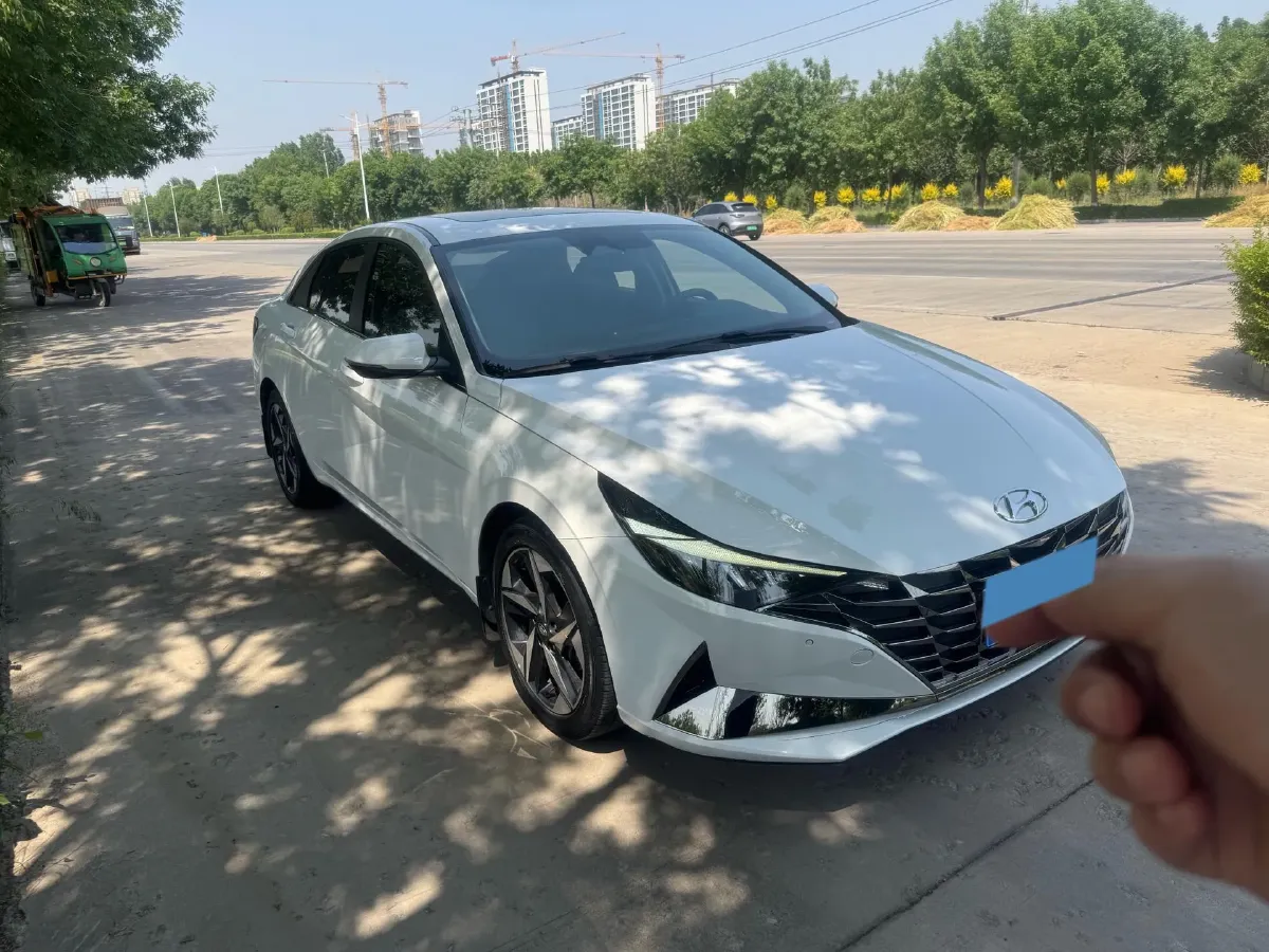 2021 Hyundai Elantra 1.5L 115HP L4 CVT,autocango,china used car exporter,china ev exporter,chinese used car exporter,chinese used ev exporter