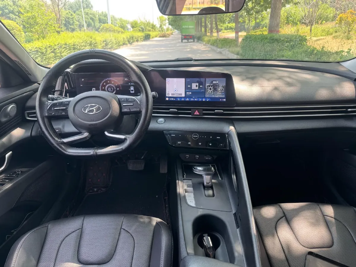 2021 Hyundai Elantra 1.5L 115HP L4 CVT,autocango,china used car exporter,china ev exporter,chinese used car exporter,chinese used ev exporter