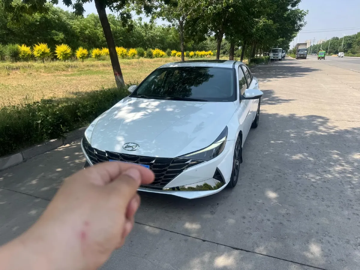 2021 Hyundai Elantra 1.5L 115HP L4 CVT,autocango,china used car exporter,china ev exporter,chinese used car exporter,chinese used ev exporter