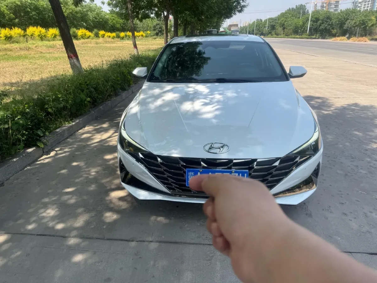 2021 Hyundai Elantra 1.5L 115HP L4 CVT,autocango,china used car exporter,china ev exporter,chinese used car exporter,chinese used ev exporter