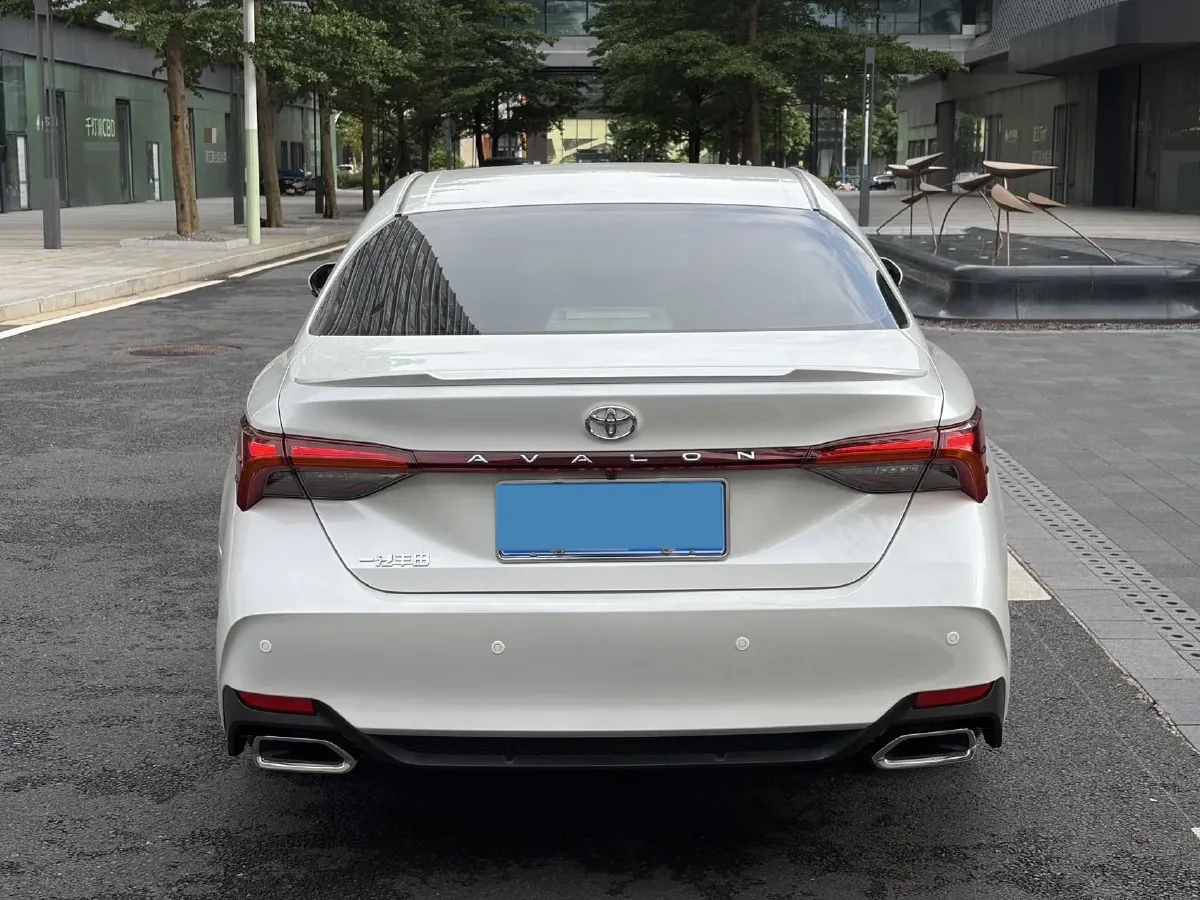 2021 Toyota Avalon 2.5L 209HP L4 8AT,autocango,china used car exporter,china ev exporter,chinese used car exporter,chinese used ev exporter