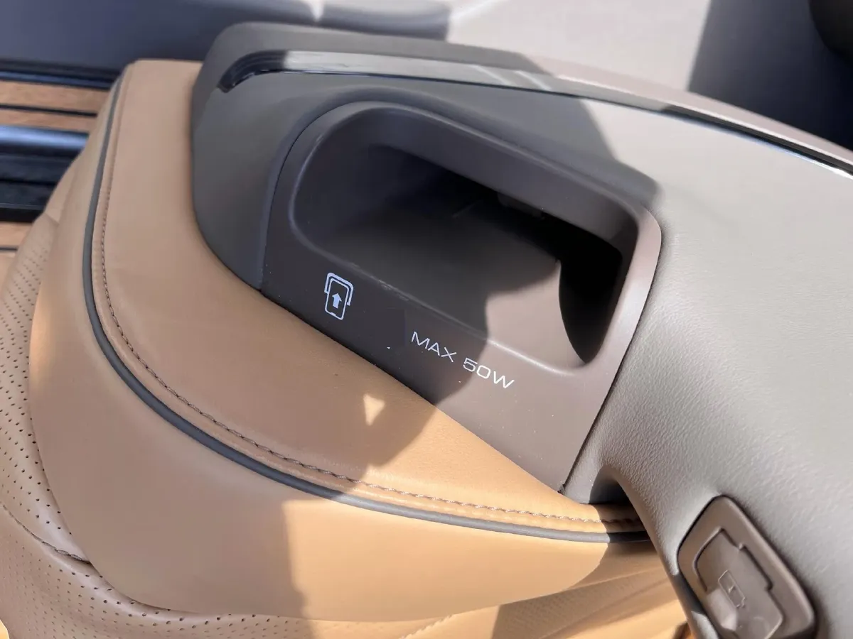 2022 Mercedes-Benz GLC Class 2.0T 197HP L4 9AT,autocango,china used car exporter,china ev exporter,chinese used car exporter,chinese used ev exporter
