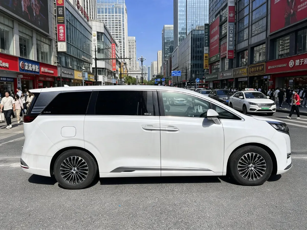 2022 Mercedes-Benz GLC Class 2.0T 197HP L4 9AT,autocango,china used car exporter,china ev exporter,chinese used car exporter,chinese used ev exporter