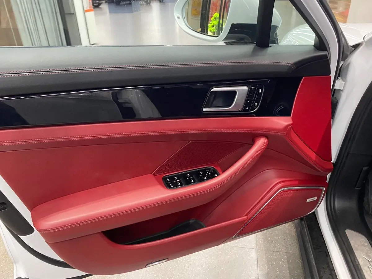 2021 Porsche Panamera 2.9T 330HP V6 8DCT,autocango,china used car exporter,china ev exporter,chinese used car exporter,chinese used ev exporter