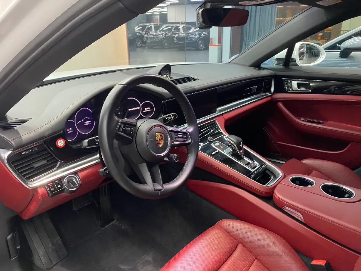 2021 Porsche Panamera 2.9T 330HP V6 8DCT,autocango,china used car exporter,china ev exporter,chinese used car exporter,chinese used ev exporter