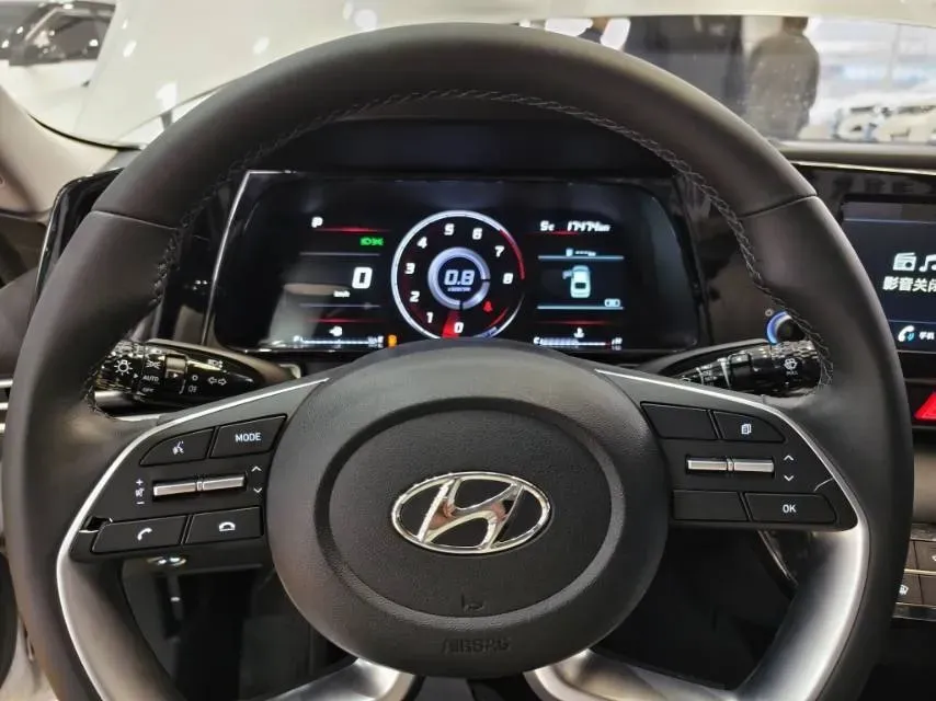 2022 Hyundai Elantra 1.5L 115HP L4 CVT,autocango,china used car exporter,china ev exporter,chinese used car exporter,chinese used ev exporter