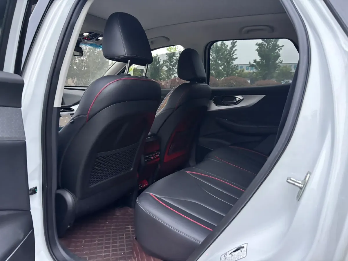 2020 BeiJing Auto X7 1.5T 188HP L4 7DCT,autocango,china used car exporter,china ev exporter,chinese used car exporter,chinese used ev exporter