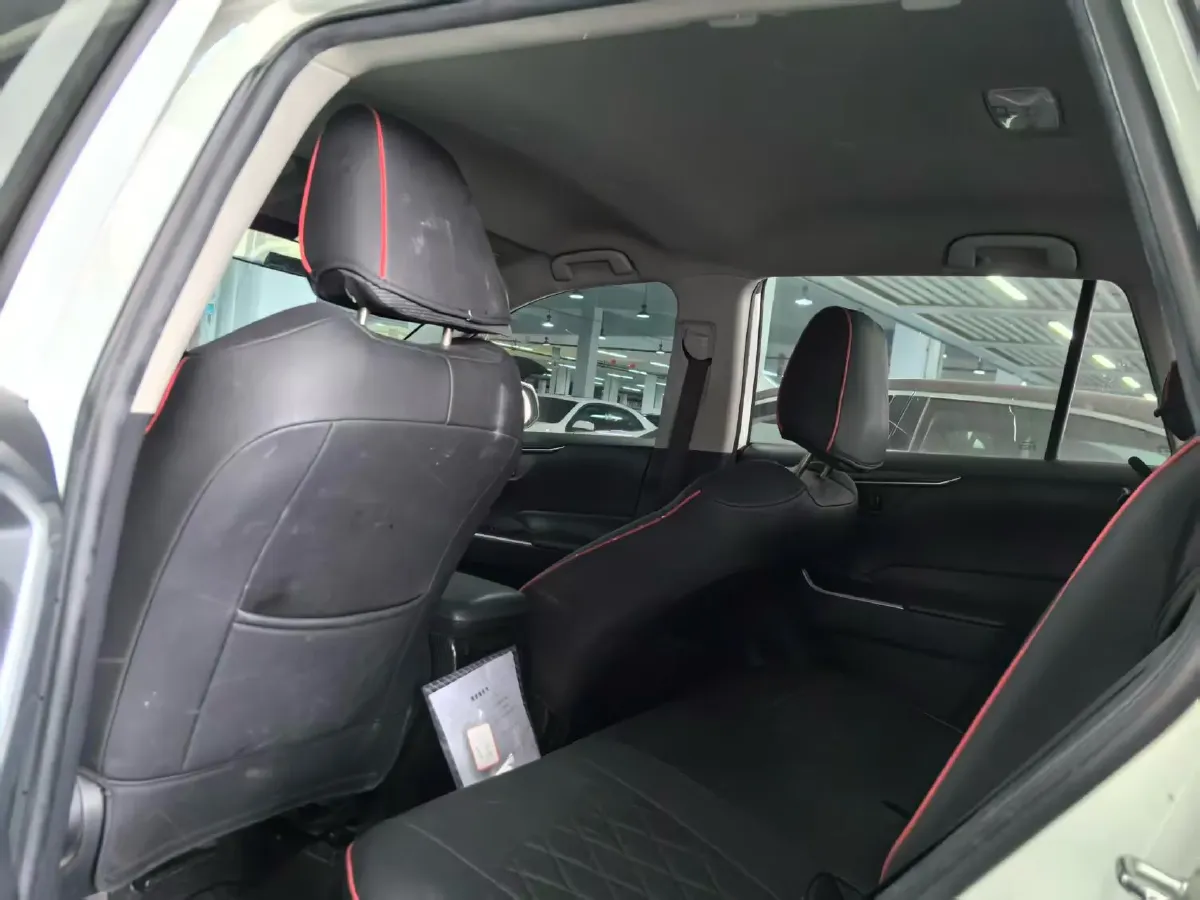 2020 Toyota RAV4 2.0L 171HP L4 CVT,autocango,china used car exporter,china ev exporter,chinese used car exporter,chinese used ev exporter