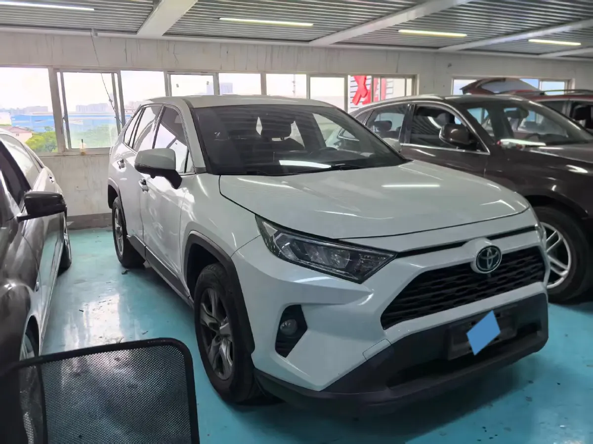 2020 Toyota RAV4 2.0L 171HP L4 CVT,autocango,china used car exporter,china ev exporter,chinese used car exporter,chinese used ev exporter