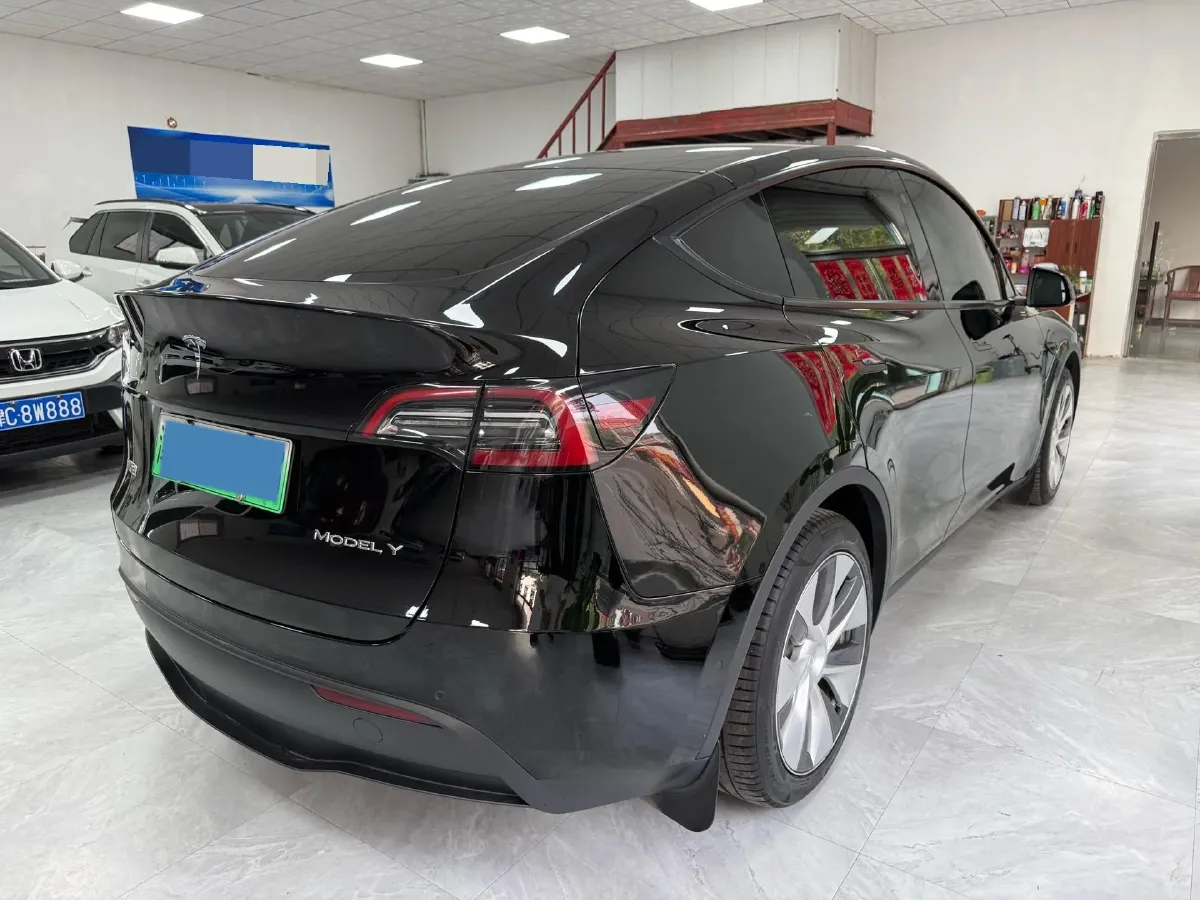 2022 Tesla Model Y BEV 60KWH,autocango,china used car exporter,china ev exporter,chinese used car exporter,chinese used ev exporter