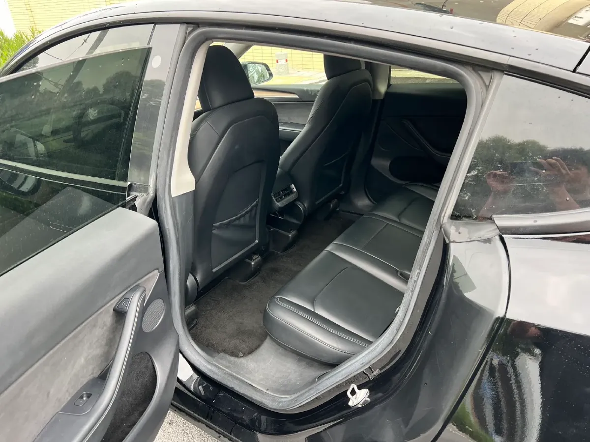2022 Tesla Model Y BEV 60KWH,autocango,china used car exporter,china ev exporter,chinese used car exporter,chinese used ev exporter