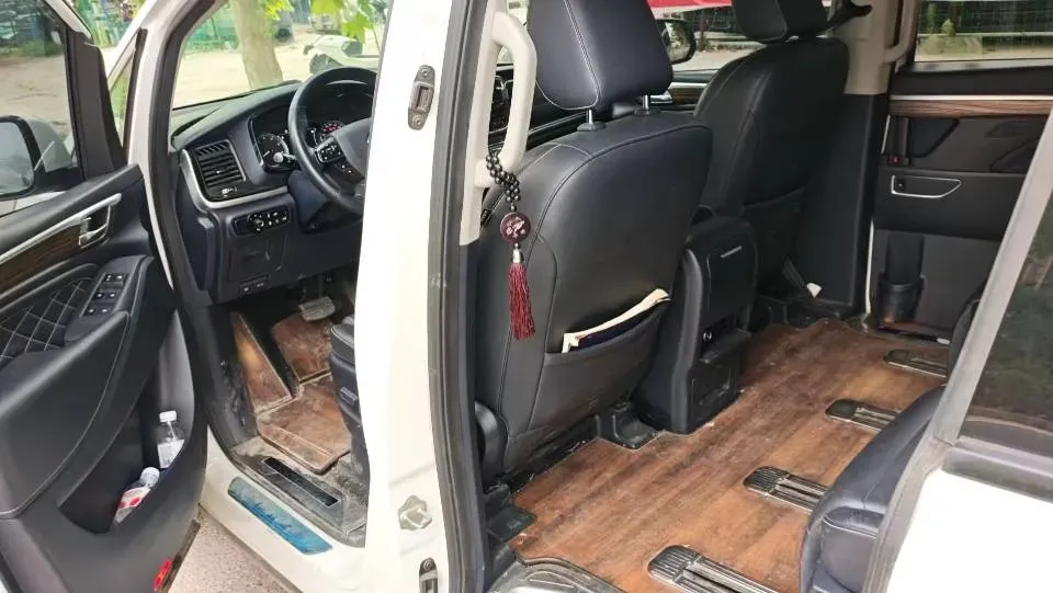 2020 GAC Trumpchi M8 2.0T 252HP L4 8AT,autocango,china used car exporter,china ev exporter,chinese used car exporter,chinese used ev exporter