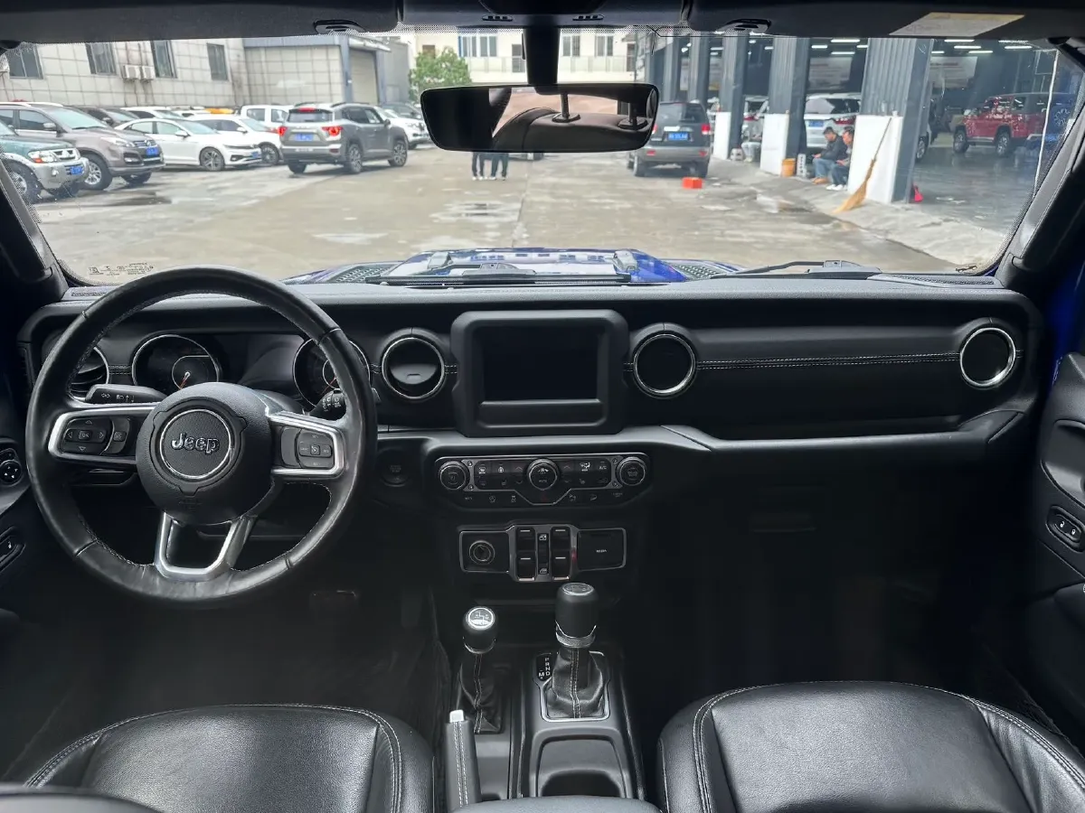 2019 Jeep Wrangler 2.0T 266HP L4 8AT,autocango,china used car exporter,china ev exporter,chinese used car exporter,chinese used ev exporter