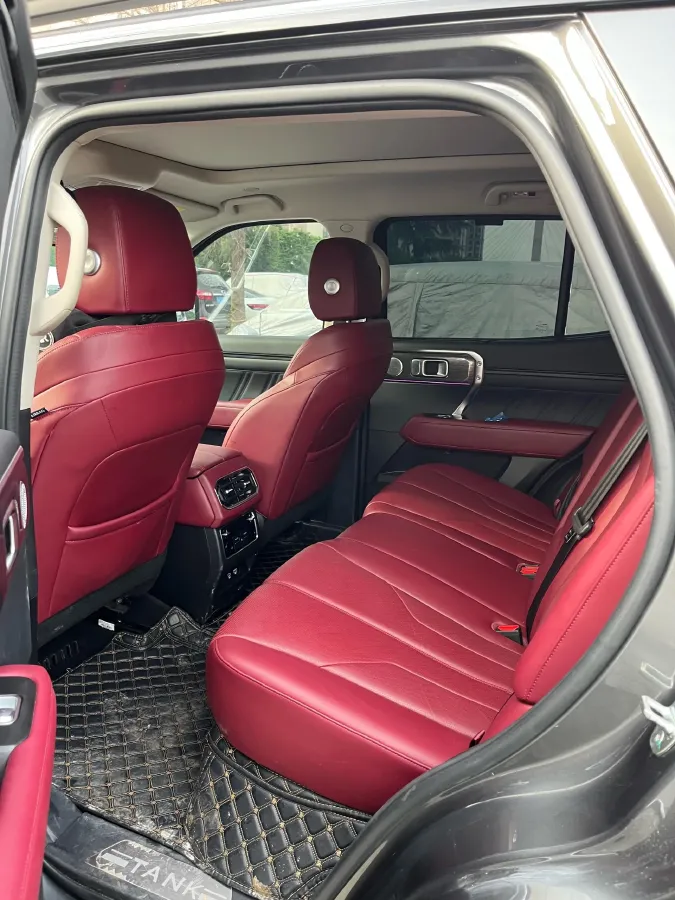 2023 Tank 400 2.0T 252HP L4 9AT PHEV 37.1KWH,autocango,china used car exporter,china ev exporter,chinese used car exporter,chinese used ev exporter