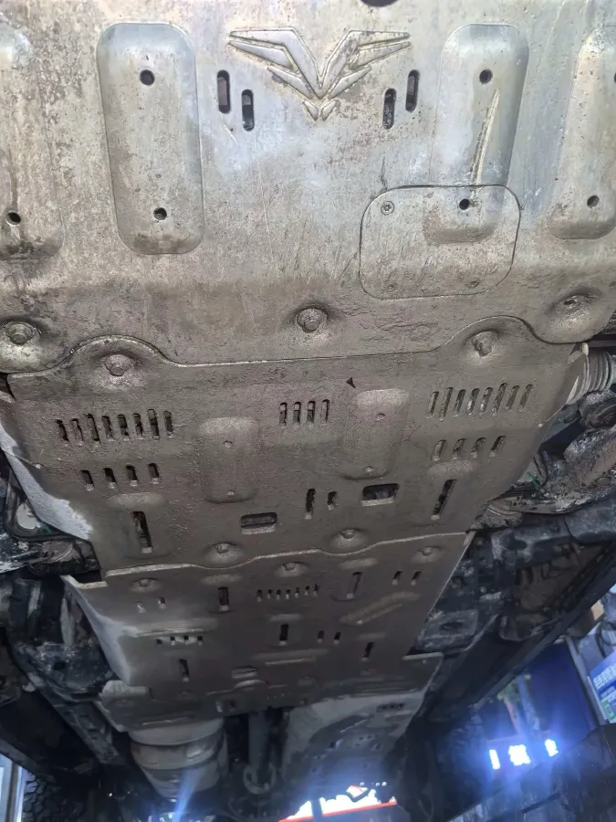 2023 Tank 400 2.0T 252HP L4 9AT PHEV 37.1KWH,autocango,china used car exporter,china ev exporter,chinese used car exporter,chinese used ev exporter
