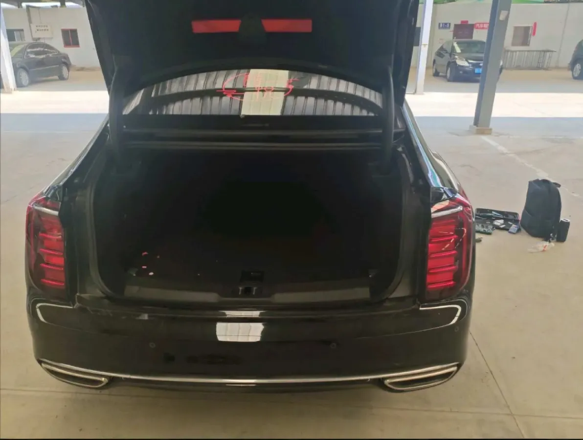 2024 HongQi H9 2.0T 252HP L4 7DCT,autocango,china used car exporter,china ev exporter,chinese used car exporter,chinese used ev exporter