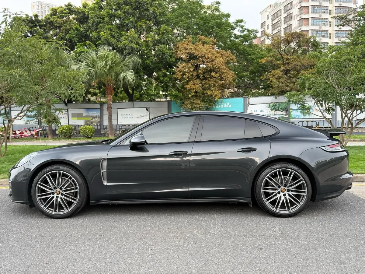 2023 Porsche Panamera 2.9T 330HP V6 8DCT,autocango,china used car exporter,china ev exporter,chinese used car exporter,chinese used ev exporter
