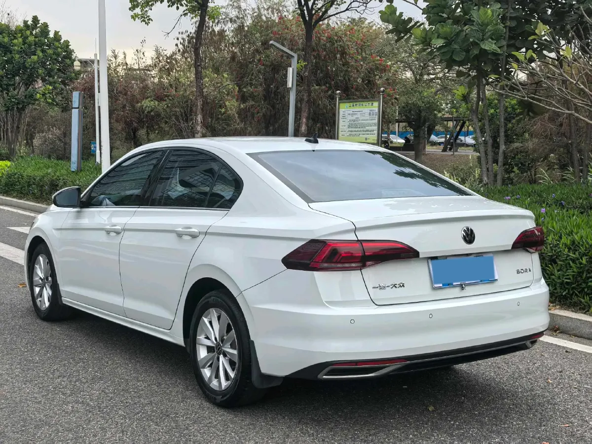 2021 Volkswagen Bora 1.5L 113HP L4 6AT,autocango,china used car exporter,china ev exporter,chinese used car exporter,chinese used ev exporter