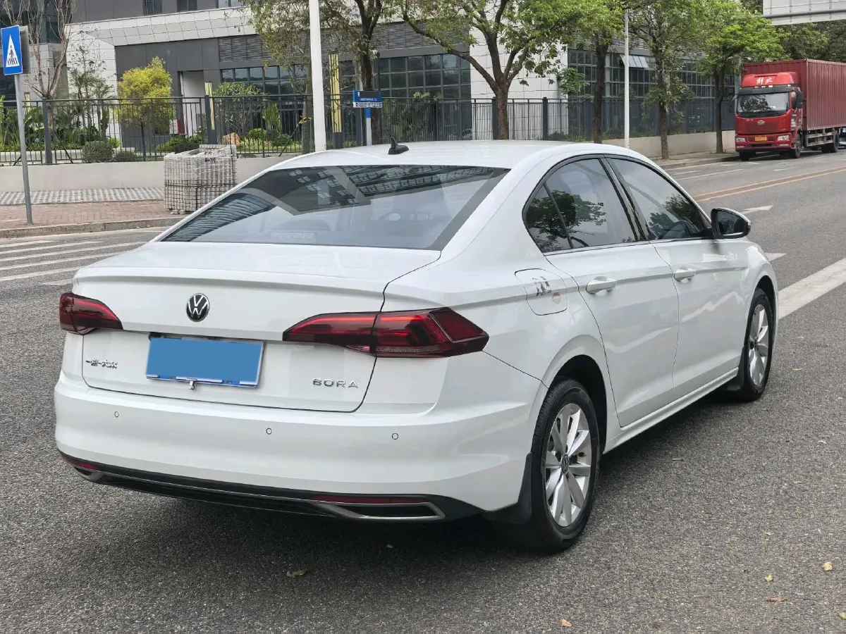 2021 Volkswagen Bora 1.5L 113HP L4 6AT,autocango,china used car exporter,china ev exporter,chinese used car exporter,chinese used ev exporter
