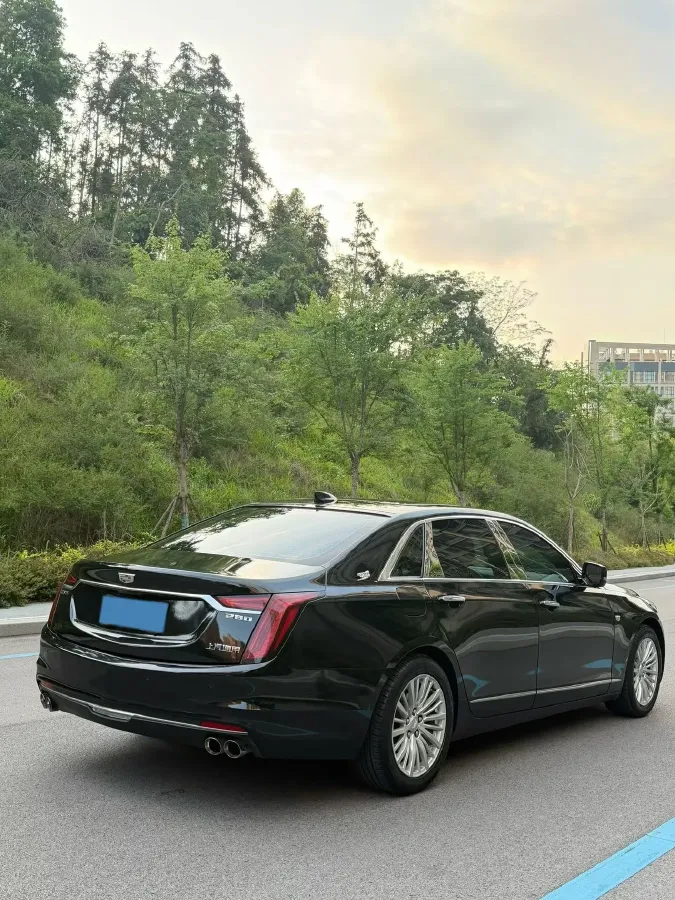 2022 Cadillac CT6 2.0T 237HP L4 10AT,autocango,china used car exporter,china ev exporter,chinese used car exporter,chinese used ev exporter
