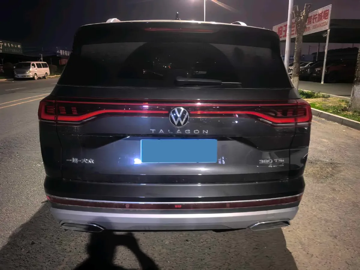 2022 Volkswagen Talagon 2.0T 220HP L4 7DCT,autocango,china used car exporter,china ev exporter,chinese used car exporter,chinese used ev exporter