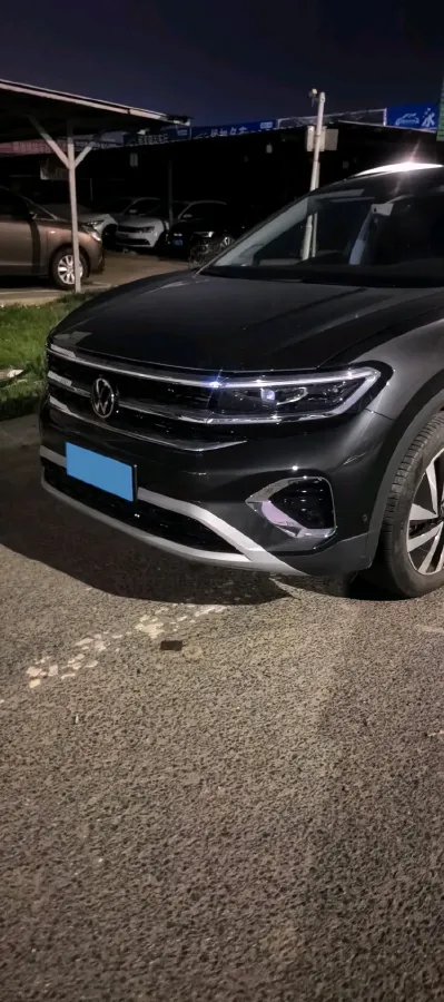 2022 Volkswagen Talagon 2.0T 220HP L4 7DCT,autocango,china used car exporter,china ev exporter,chinese used car exporter,chinese used ev exporter