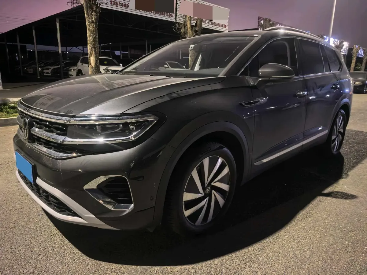 2022 Volkswagen Talagon 2.0T 220HP L4 7DCT,autocango,china used car exporter,china ev exporter,chinese used car exporter,chinese used ev exporter