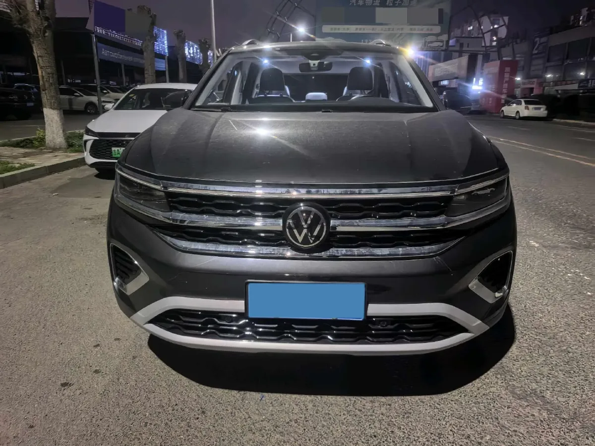 2022 Volkswagen Talagon 2.0T 220HP L4 7DCT,autocango,china used car exporter,china ev exporter,chinese used car exporter,chinese used ev exporter