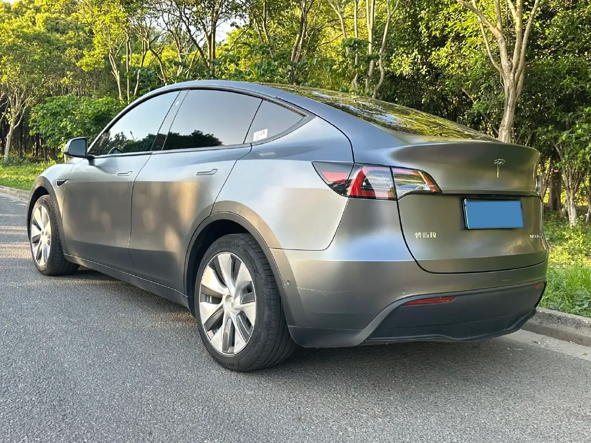 2022 Tesla Model Y BEV 60KWH,autocango,china used car exporter,china ev exporter,chinese used car exporter,chinese used ev exporter