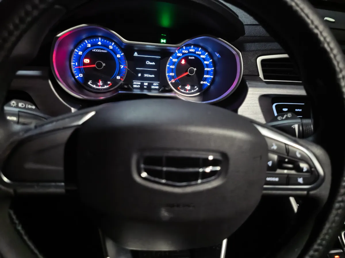 2020 Geely Azkarra 1.8T 163HP L4 6MT,autocango,china used car exporter,china ev exporter,chinese used car exporter,chinese used ev exporter