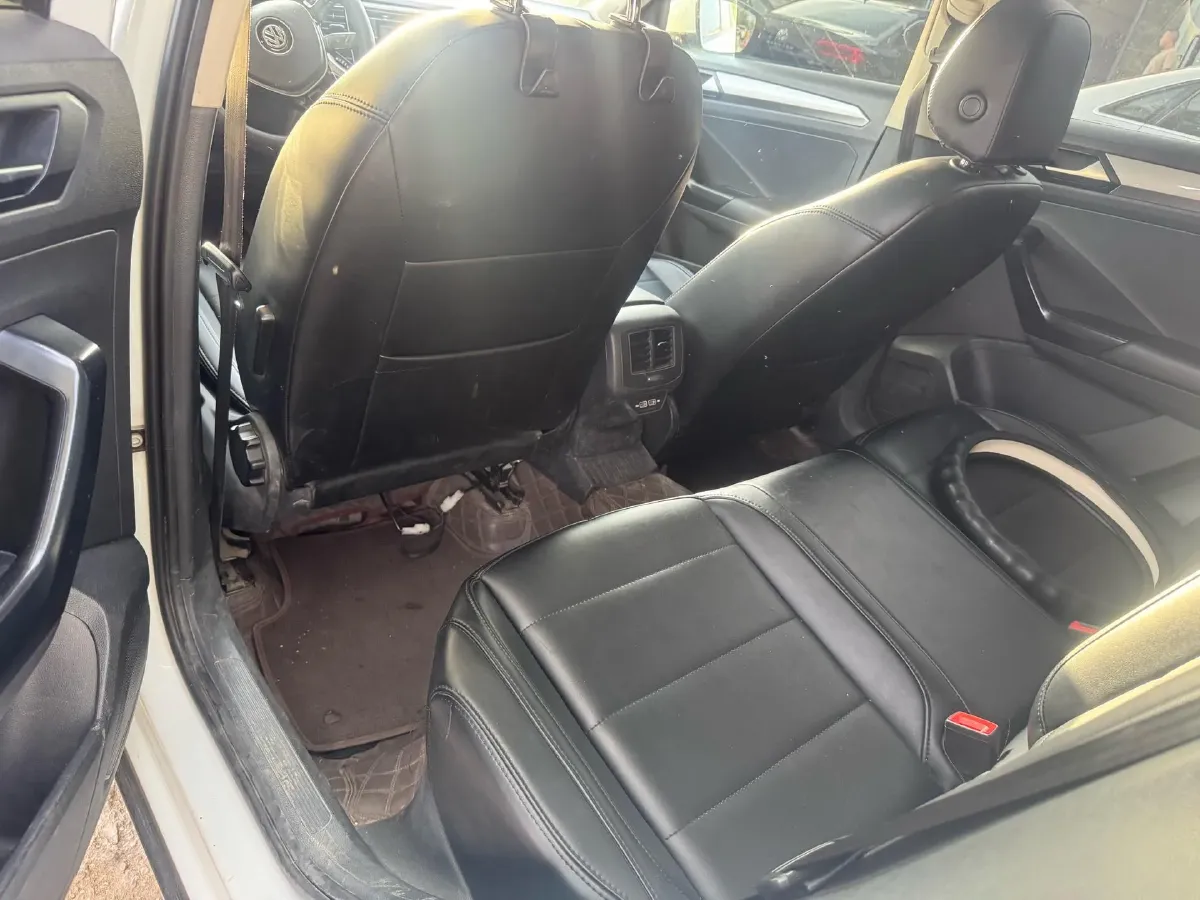 2018 Borgward BX7 2.0T 224HP L4 6AT,autocango,china used car exporter,china ev exporter,chinese used car exporter,chinese used ev exporter