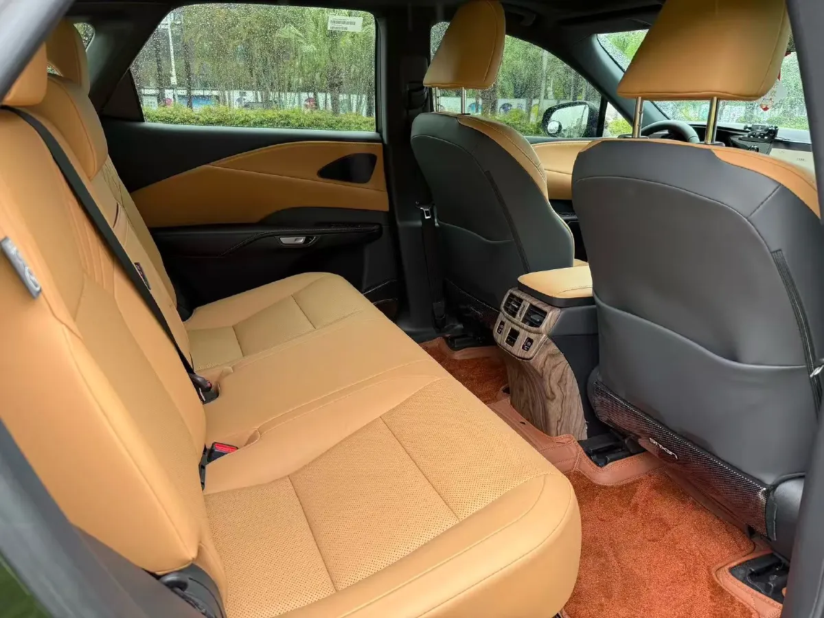 2025 Lexus RX 2.5L 189HP L4 E-CVT Hybrid,autocango,china used car exporter,china ev exporter,chinese used car exporter,chinese used ev exporter