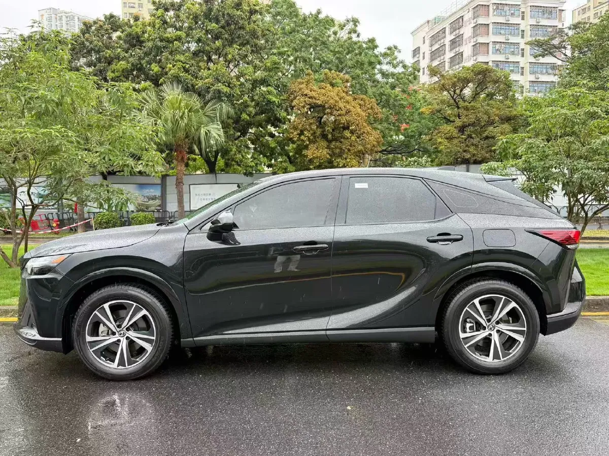 2025 Lexus RX 2.5L 189HP L4 E-CVT Hybrid,autocango,china used car exporter,china ev exporter,chinese used car exporter,chinese used ev exporter