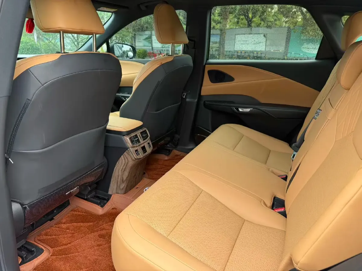 2025 Lexus RX 2.5L 189HP L4 E-CVT Hybrid,autocango,china used car exporter,china ev exporter,chinese used car exporter,chinese used ev exporter