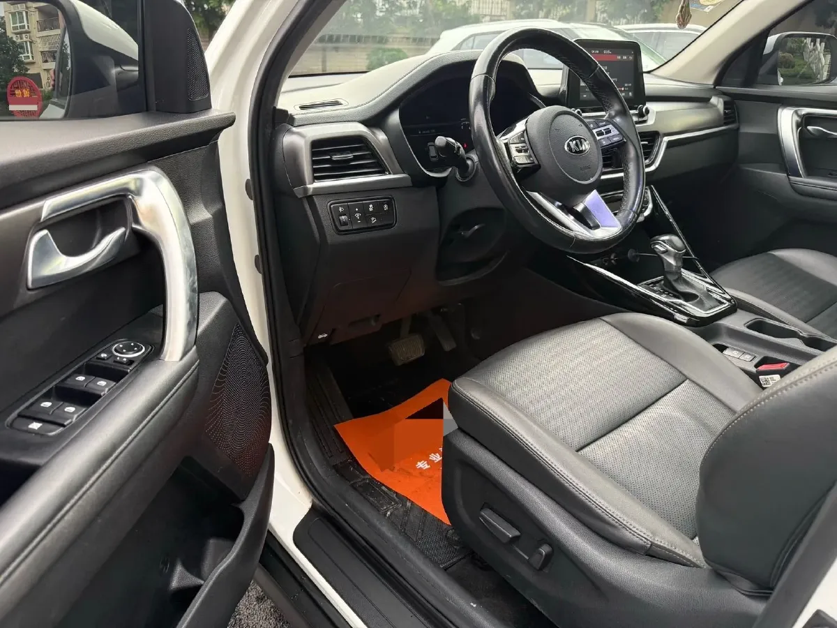 2018 Kia Sportage R 2.0L 160HP L4 6AT,autocango,china used car exporter,china ev exporter,chinese used car exporter,chinese used ev exporter