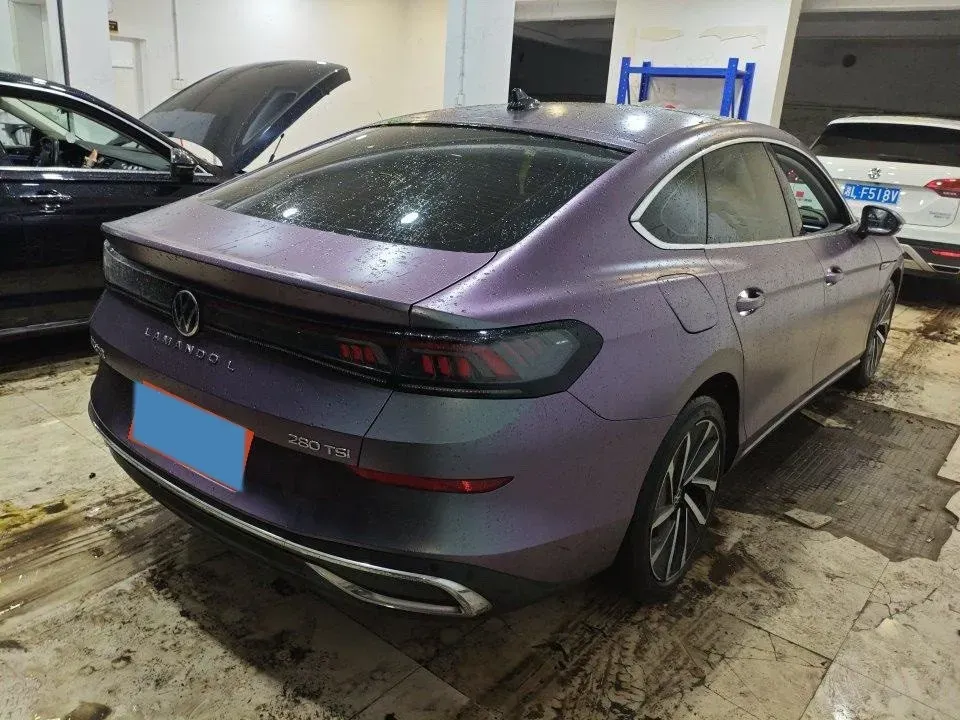 2022 Skoda Superb 2.0T 186HP L4 7DCT,autocango,china used car exporter,china ev exporter,chinese used car exporter,chinese used ev exporter