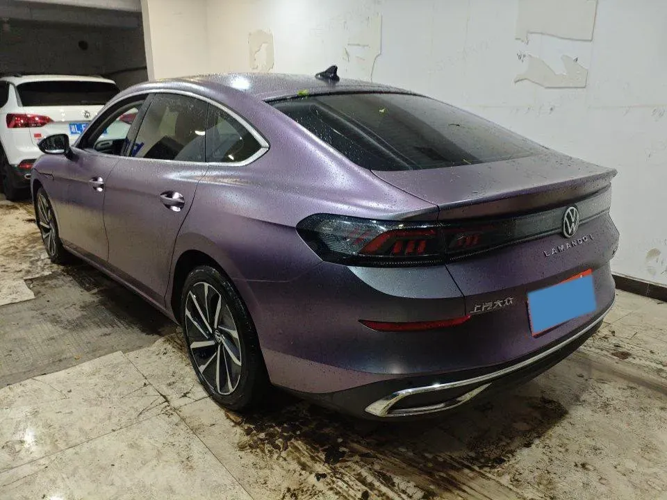 2022 Skoda Superb 2.0T 186HP L4 7DCT,autocango,china used car exporter,china ev exporter,chinese used car exporter,chinese used ev exporter
