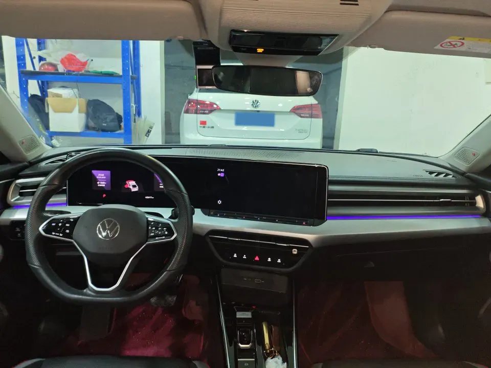 2022 Skoda Superb 2.0T 186HP L4 7DCT,autocango,china used car exporter,china ev exporter,chinese used car exporter,chinese used ev exporter