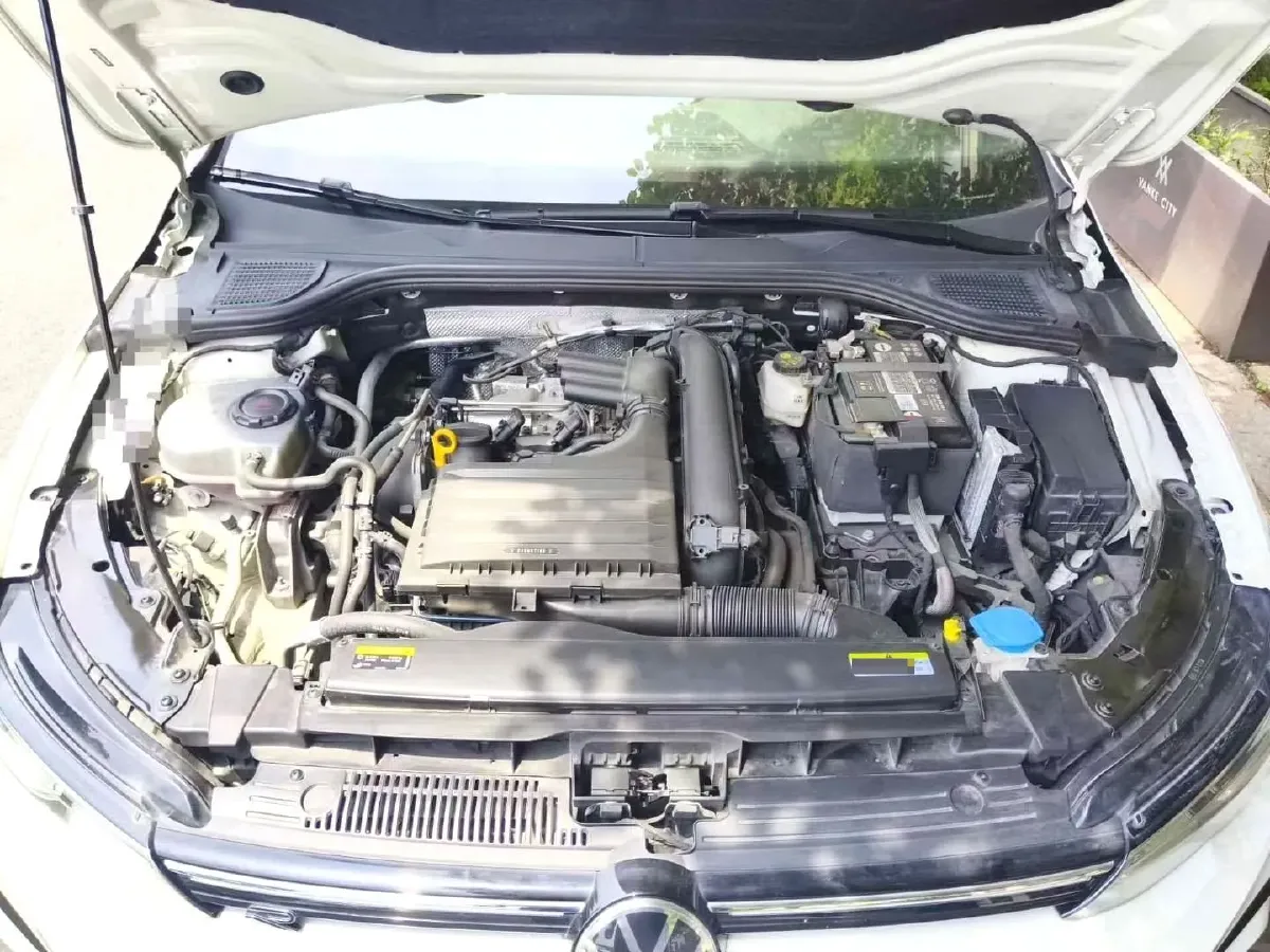 2021 Volkswagen Golf 1.4T 150HP L4 7DCT,autocango,china used car exporter,china ev exporter,chinese used car exporter,chinese used ev exporter