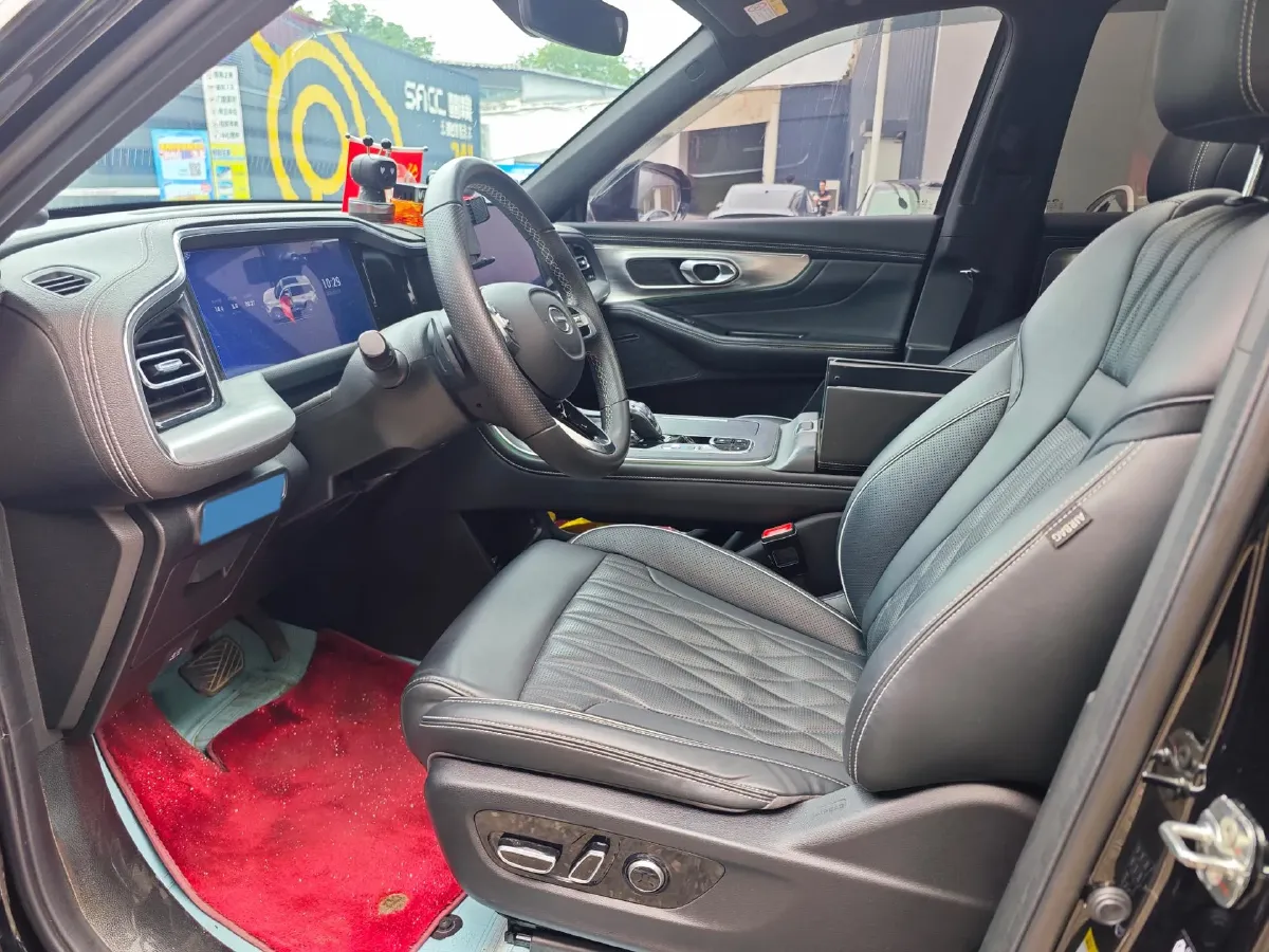 2022 GAC Trumpchi GS8 2.0T 252HP L4 8AT,autocango,china used car exporter,china ev exporter,chinese used car exporter,chinese used ev exporter