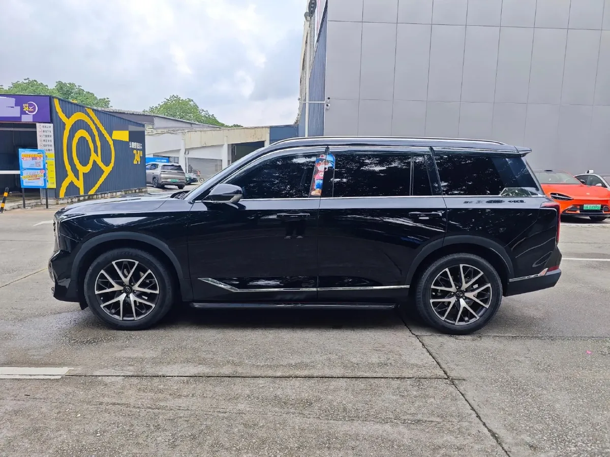 2022 GAC Trumpchi GS8 2.0T 252HP L4 8AT,autocango,china used car exporter,china ev exporter,chinese used car exporter,chinese used ev exporter