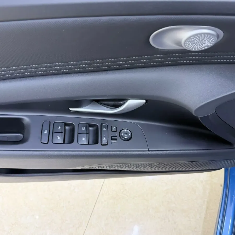 2022 Hyundai Elantra 1.5L 115HP L4 CVT,autocango,china used car exporter,china ev exporter,chinese used car exporter,chinese used ev exporter