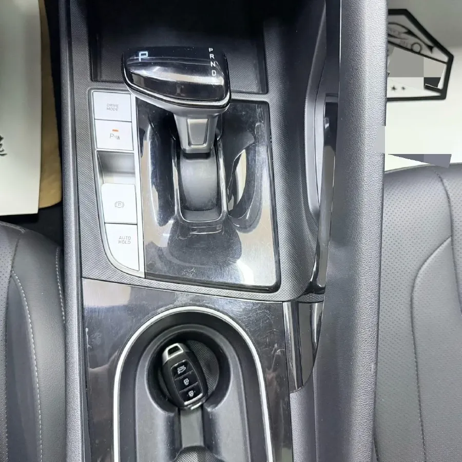 2022 Hyundai Elantra 1.5L 115HP L4 CVT,autocango,china used car exporter,china ev exporter,chinese used car exporter,chinese used ev exporter