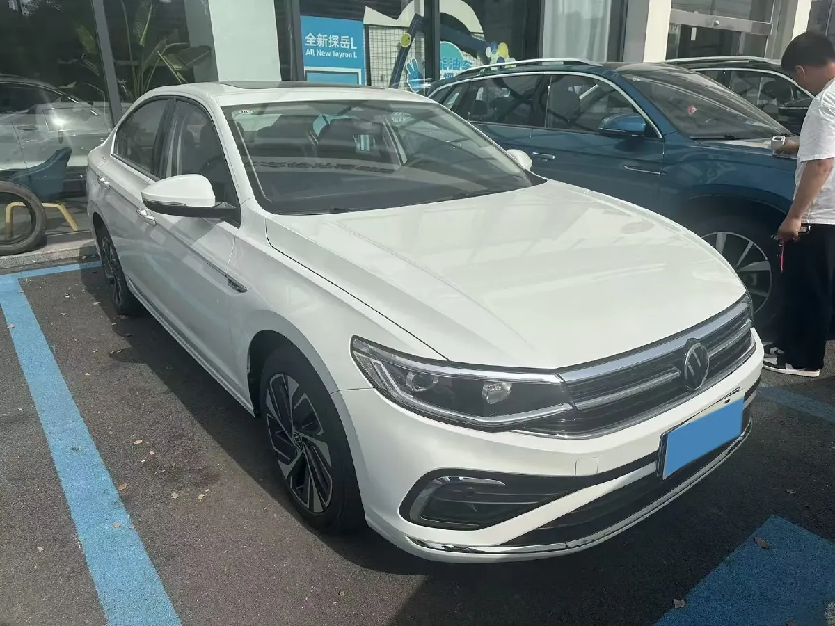 2023 Volkswagen Bora 1.5T 160HP L4 7DCT,autocango,china used car exporter,china ev exporter,chinese used car exporter,chinese used ev exporter