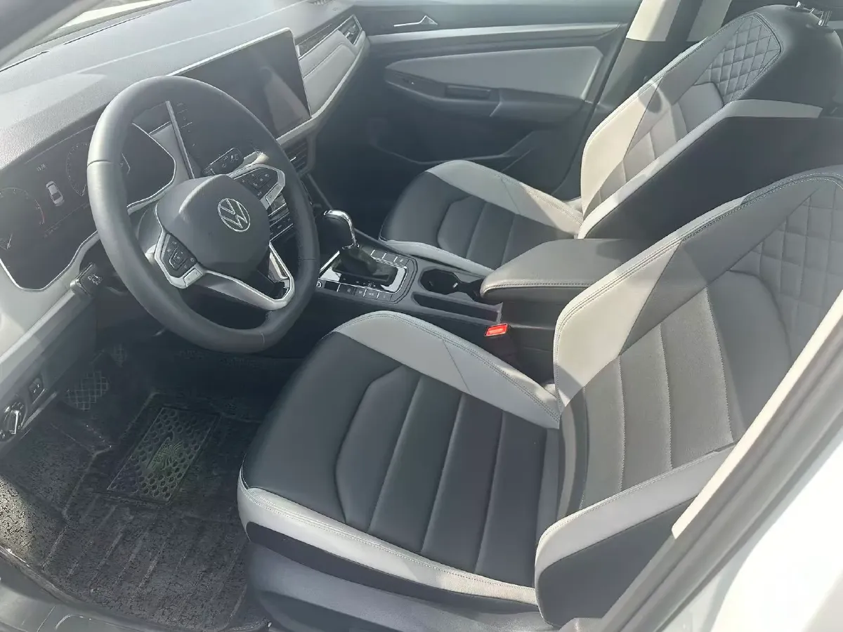 2023 Volkswagen Bora 1.5T 160HP L4 7DCT,autocango,china used car exporter,china ev exporter,chinese used car exporter,chinese used ev exporter