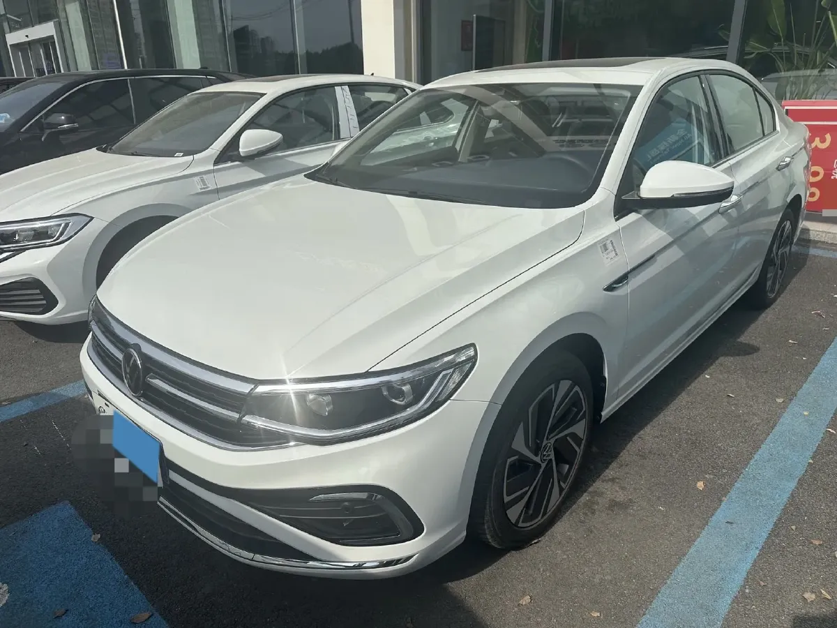 2023 Volkswagen Bora 1.5T 160HP L4 7DCT,autocango,china used car exporter,china ev exporter,chinese used car exporter,chinese used ev exporter