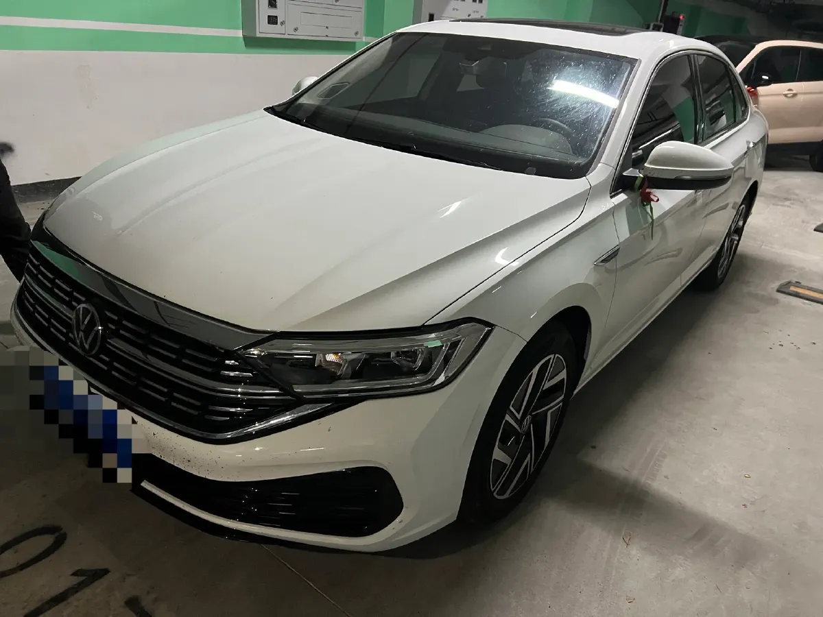 2024 Volkswagen Sagitar 1.5T 160HP L4 7DCT,autocango,china used car exporter,china ev exporter,chinese used car exporter,chinese used ev exporter