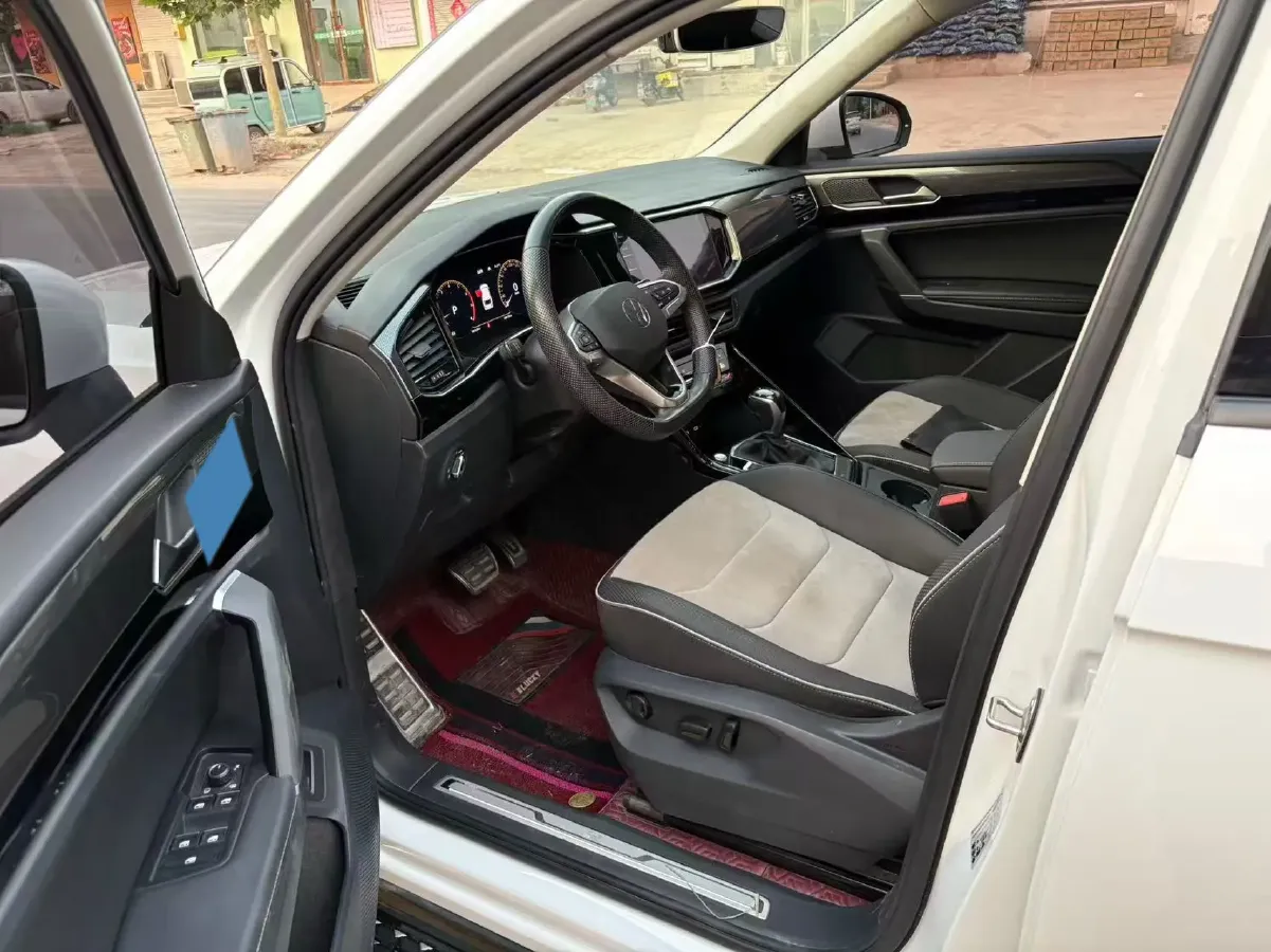 2020 Volkswagen Tayron X 2.0T 186HP L4 7DCT,autocango,china used car exporter,china ev exporter,chinese used car exporter,chinese used ev exporter