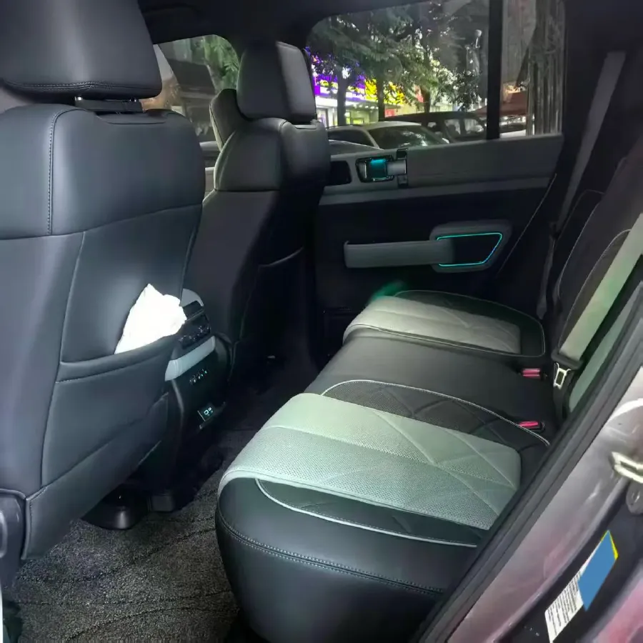 2025 FangChengBao Bao 5 1.5T 194HP L4 E-CVT PHEV 31.8KWH,autocango,china used car exporter,china ev exporter,chinese used car exporter,chinese used ev exporter