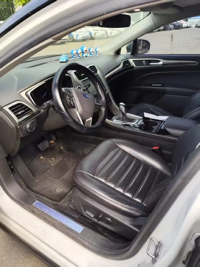 2013 Ford Mondeo 2.0T 203HP L4 6AT,autocango,china used car exporter,china ev exporter,chinese used car exporter,chinese used ev exporter